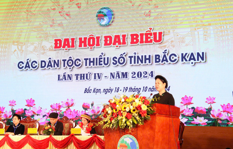 Đồng chí Nông Thị Hà, Thứ trưởng, Phó Chủ nhiệm Ủy ban Dân tộc. z5945284881445-516cdfceac43a5ed43526a624743ae5b-3910.jpg