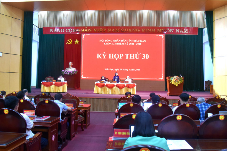 Kỳ họp thứ 30, HĐND tỉnh Bắc Kạn khóa X. dsc-3333.jpg