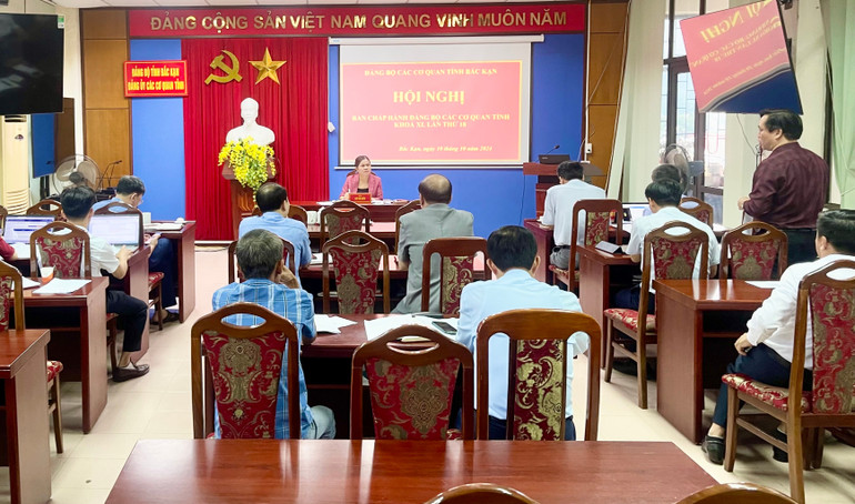 Quang cảnh Hội nghị. anh-hn-bch-db-18-1341.jpg